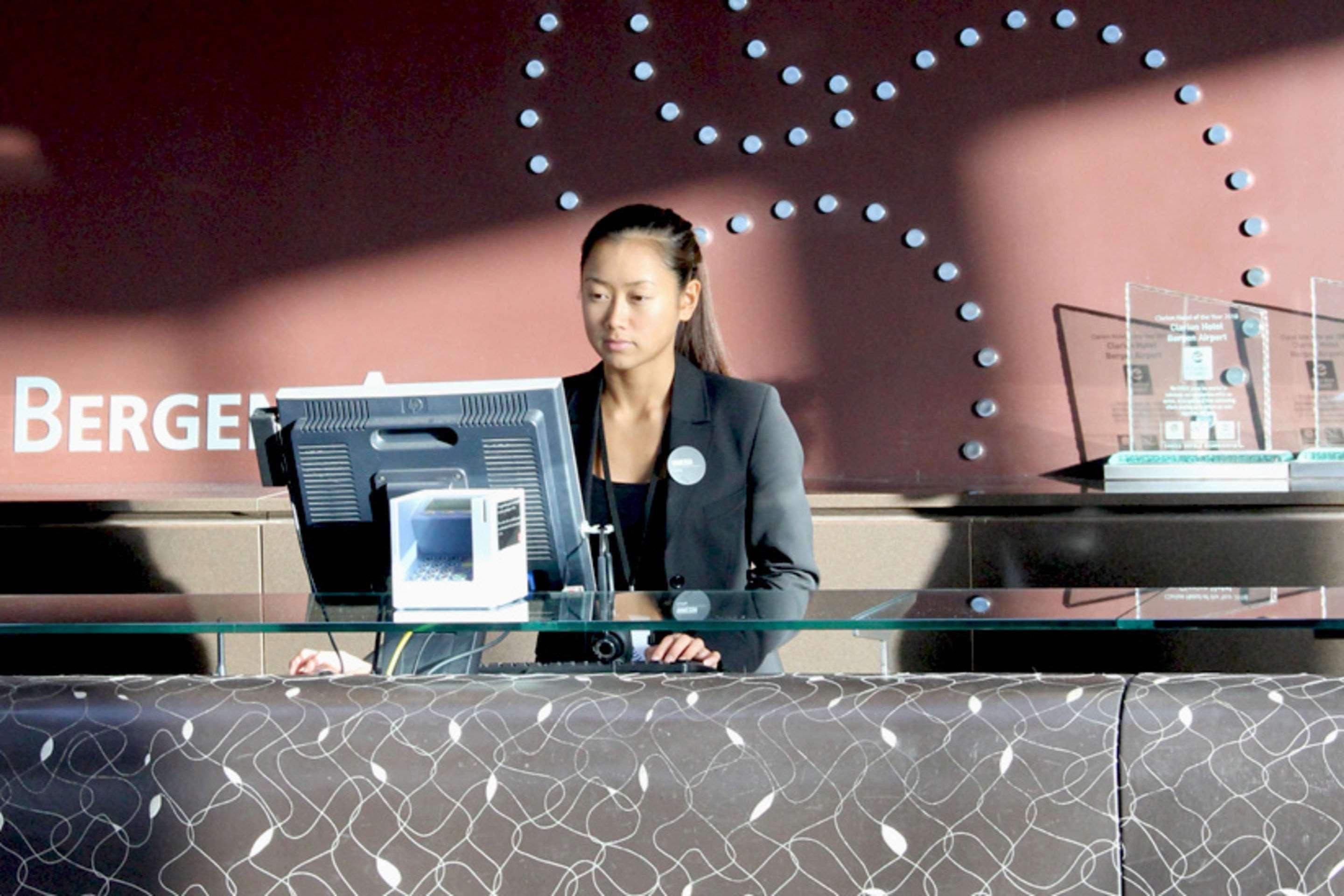 Clarion Hotel Bergen Airport Bagian luar foto